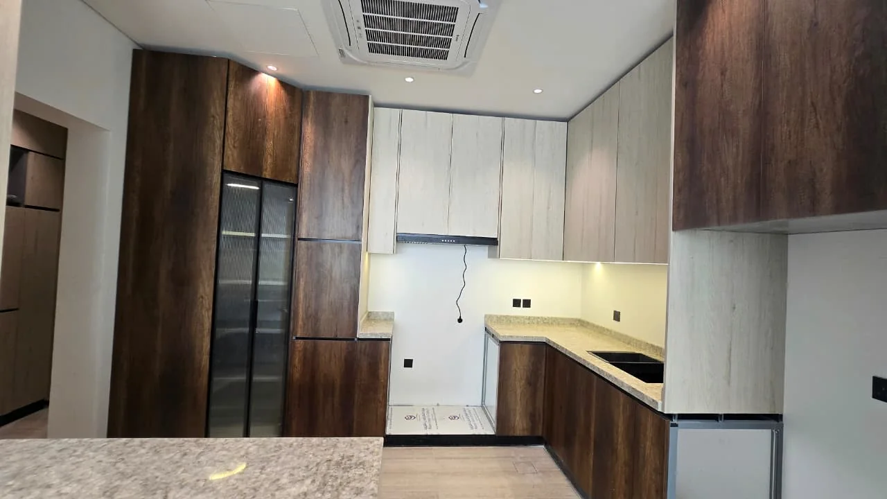 مطبخ منفذ من RIT WOOD